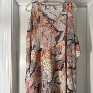 Umgee USA Floral Print Cold Shoulder Blouse